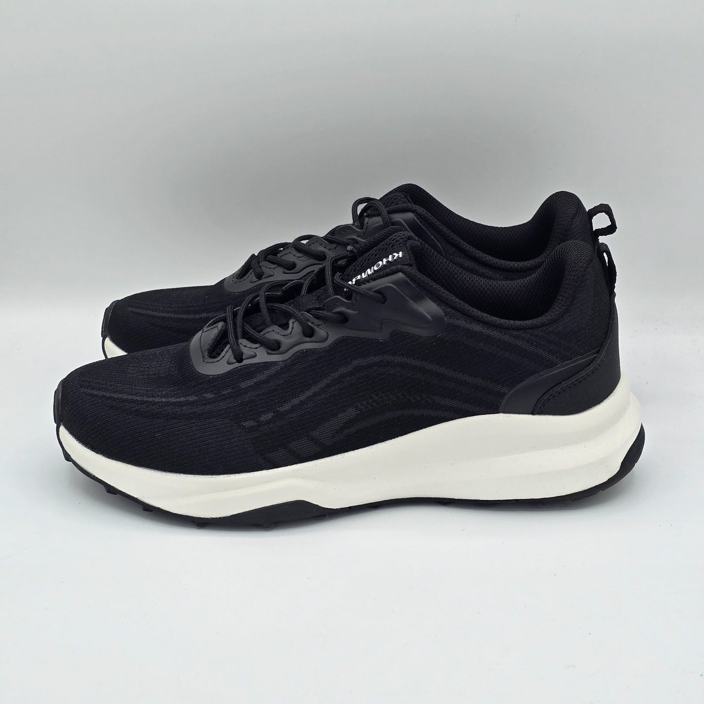 Khombu Patan Sneakers Women's Black Lightweight Athletic Memory Foam Casual Shoe
