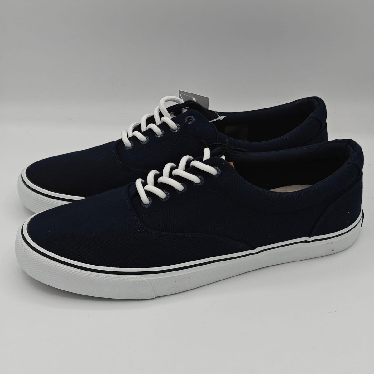 IZOD Rangley Men's Canvas Sneakers Gray Navy Memory Foam Comfort Casual Pick Siz