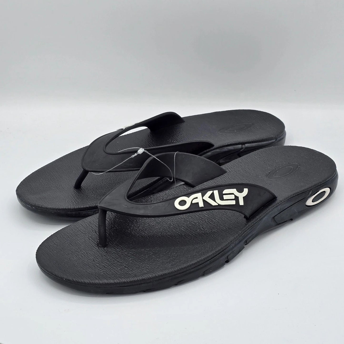 OAKLEY B1B Flip Flop Men's Sandals Gray/Black
