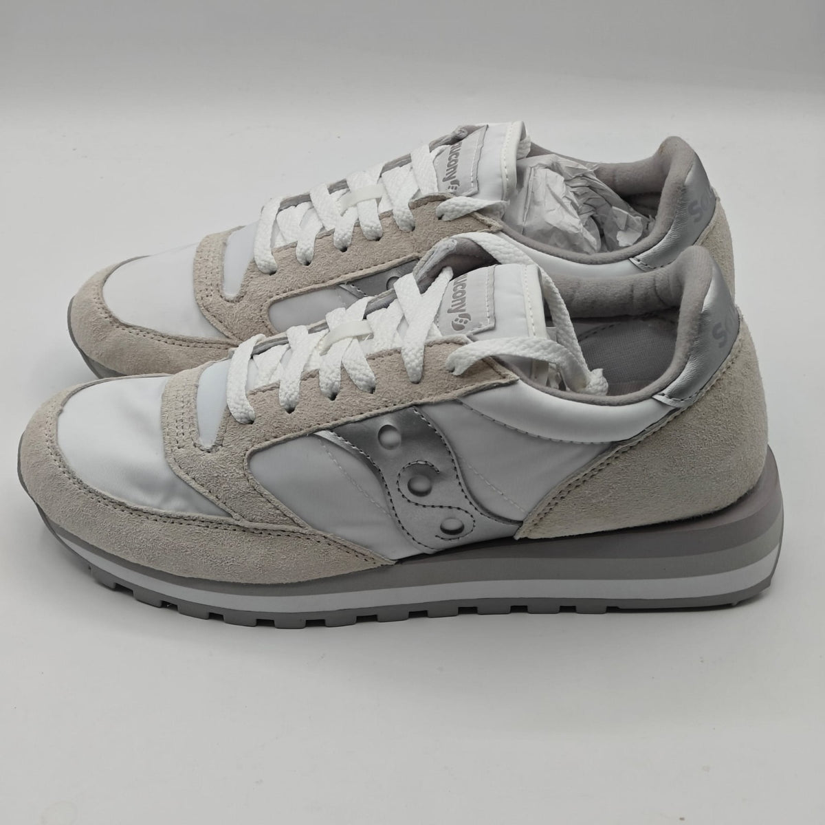 Saucony Jazz Triple S60530-16 White Silver Retro Sneakers Women's Size 9.5
