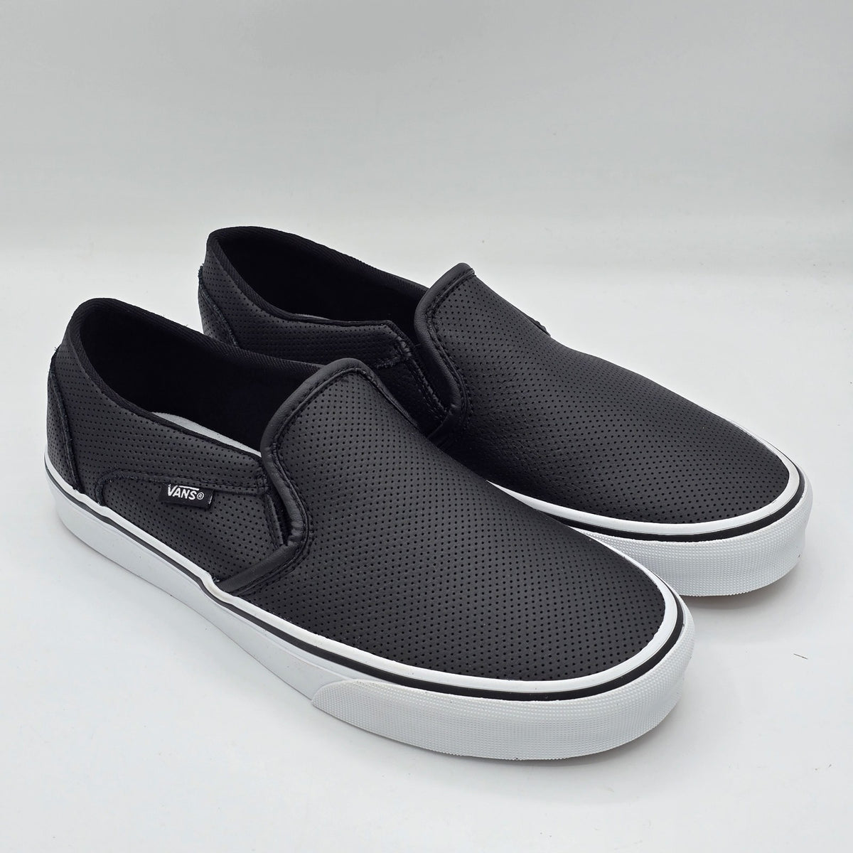 Vans Asher Slip On Shoes Black Perforated Leather VN000VOSDJ6 Women's 9