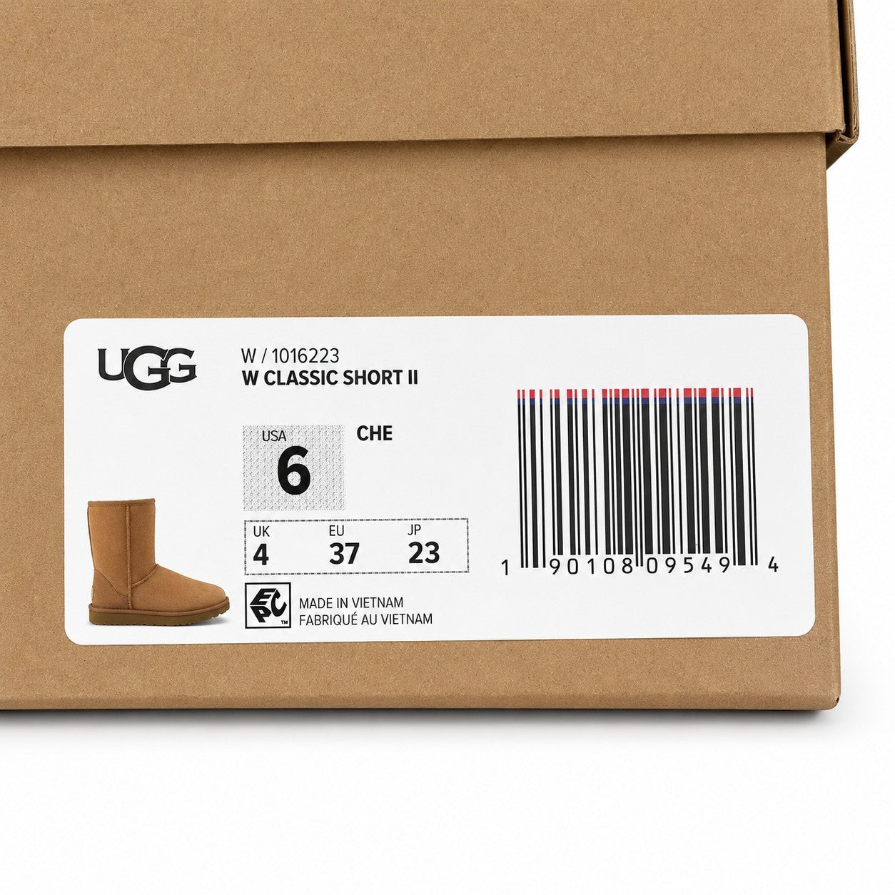 UGG Classic Short II Chestnut Suede Sheepskin Boots Women's Size 6 1016223