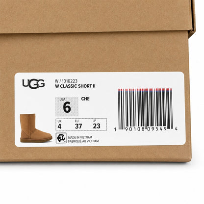 UGG Classic Short II Chestnut Suede Sheepskin Boots Women's Size 6 1016223