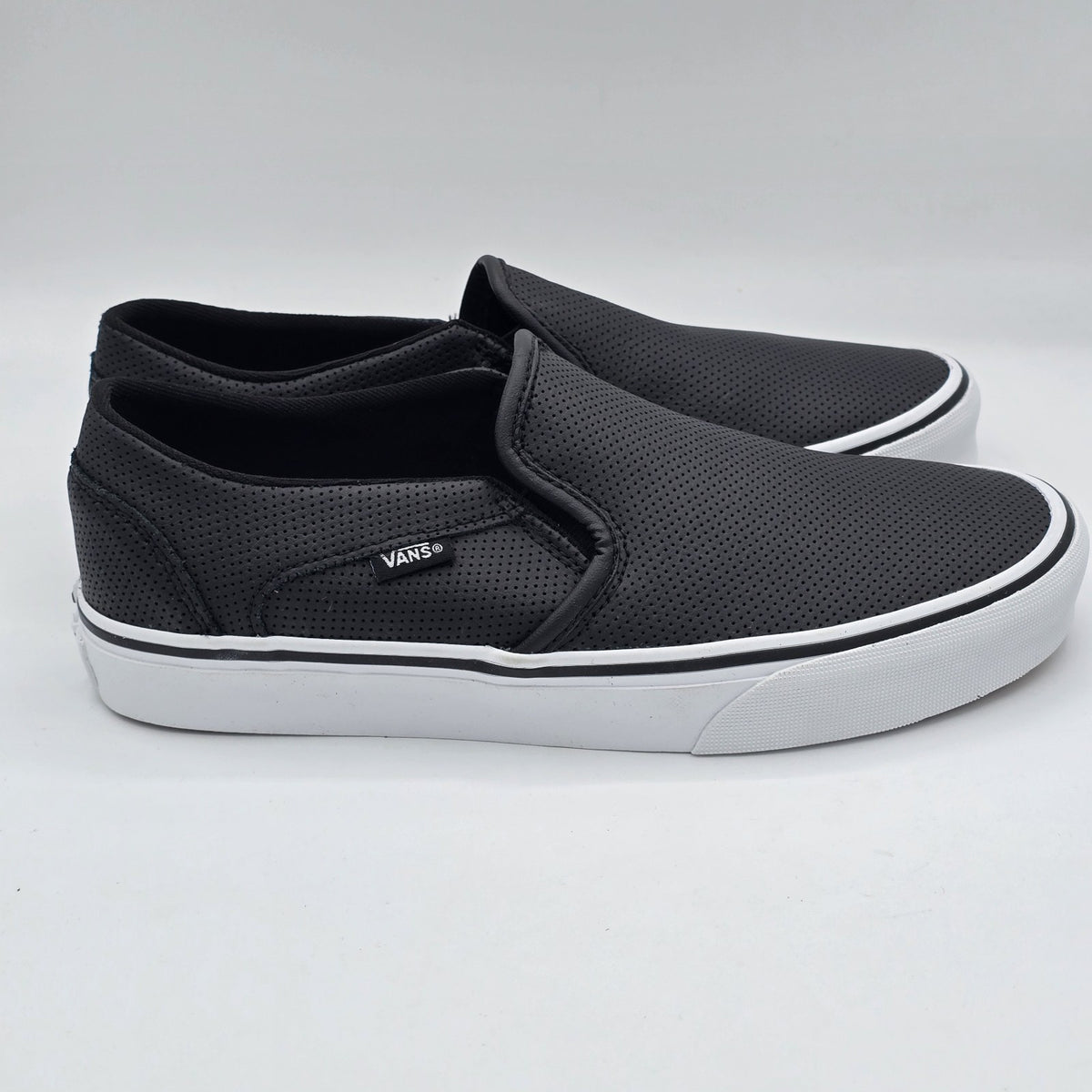 Vans Asher Slip On Shoes Black Perforated Leather VN000VOSDJ6 Women's 9
