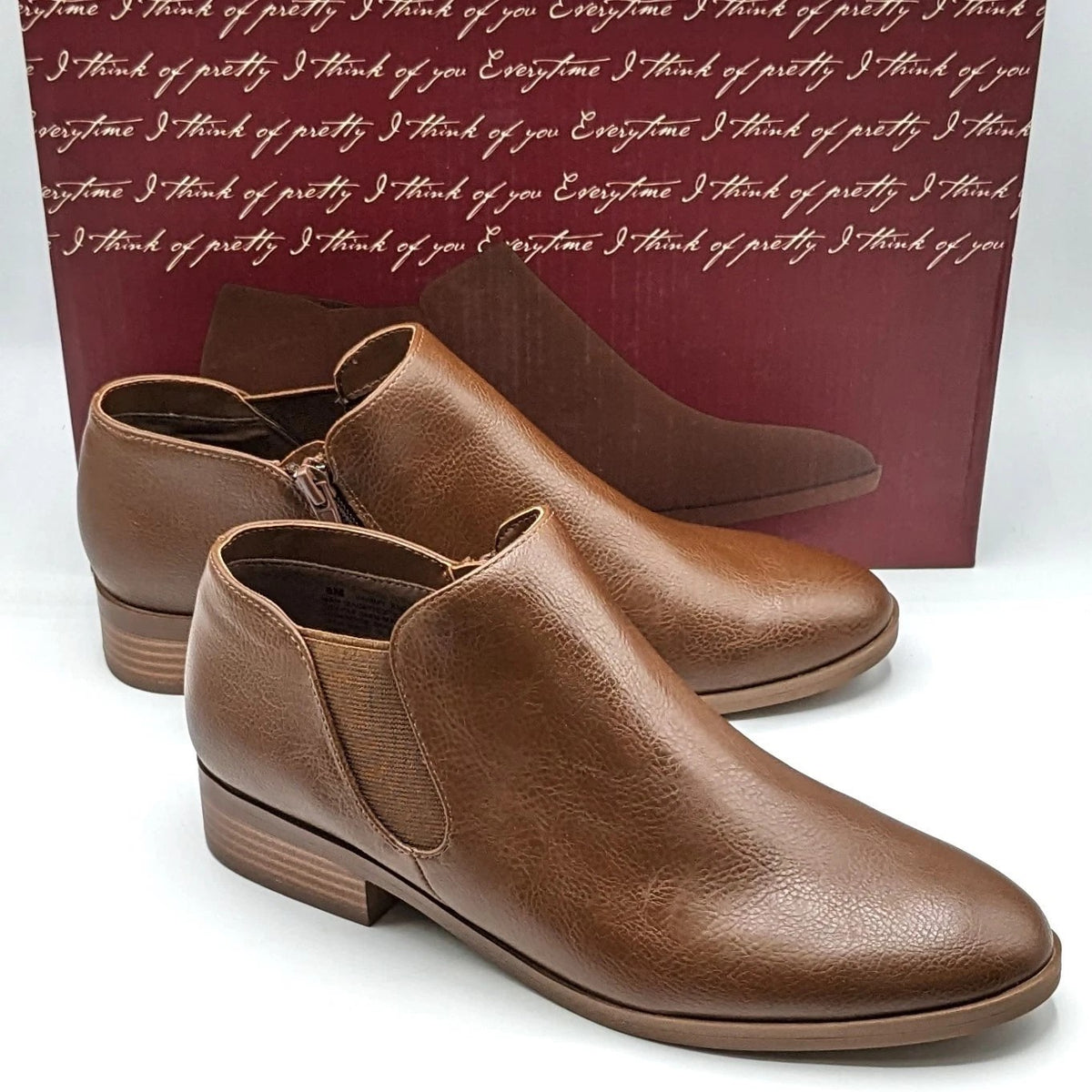 Kensie "Sammy" Faux Pebbled Leather w/ Block Heel & Side Zip Closure (Brown) NEW