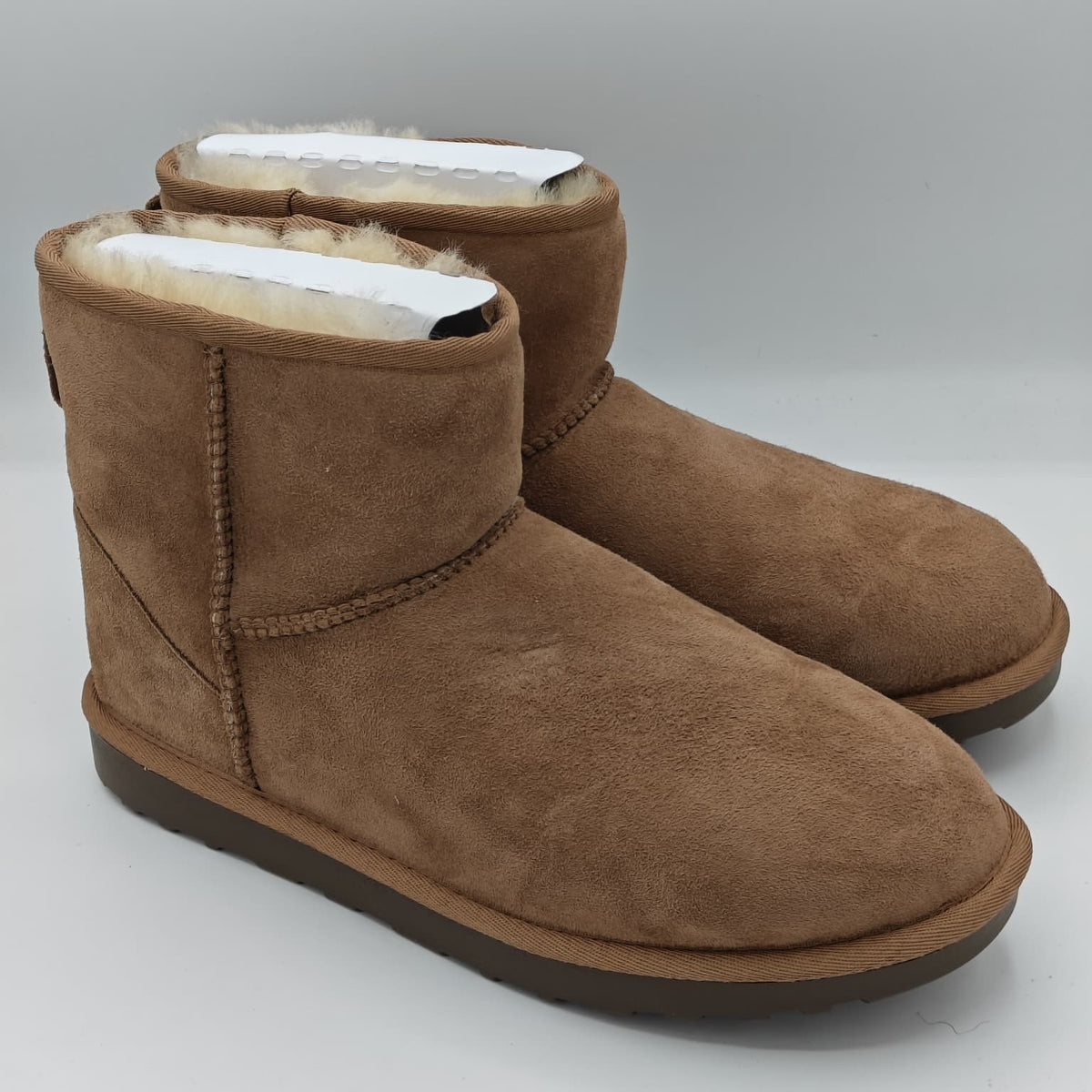 Kirkland Signature Women's Suede Shearling Winter Straight Edge Boot, Tan Havane