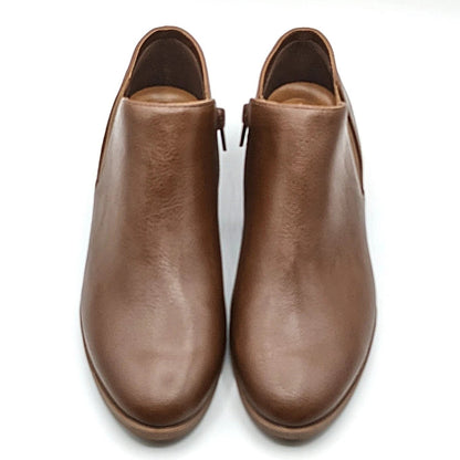 Kensie "Sammy" Faux Pebbled Leather w/ Block Heel & Side Zip Closure (Brown) NEW