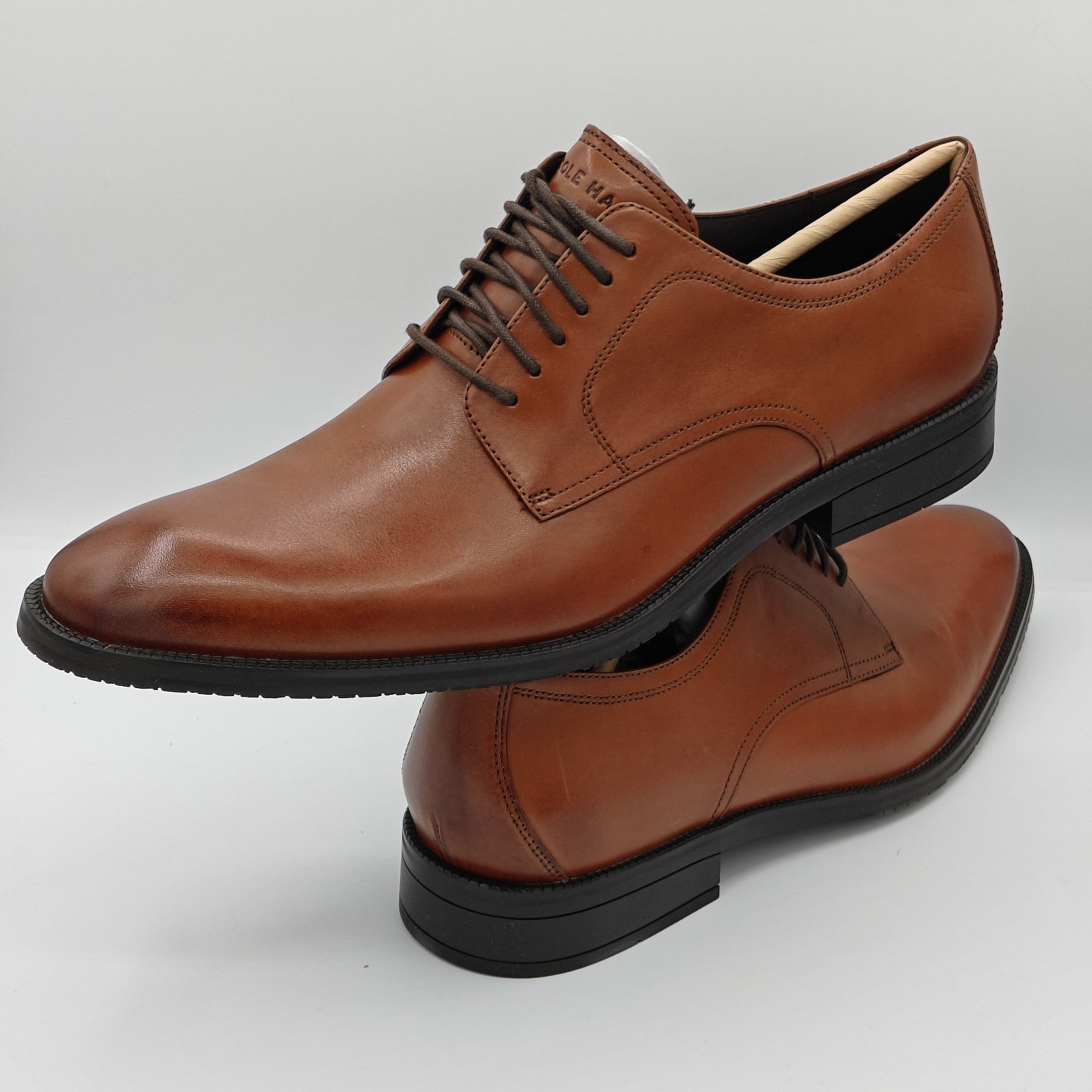 Cole Haan Men's Leather Modern Essentials Plain Toe Oxford Shoe British Tan