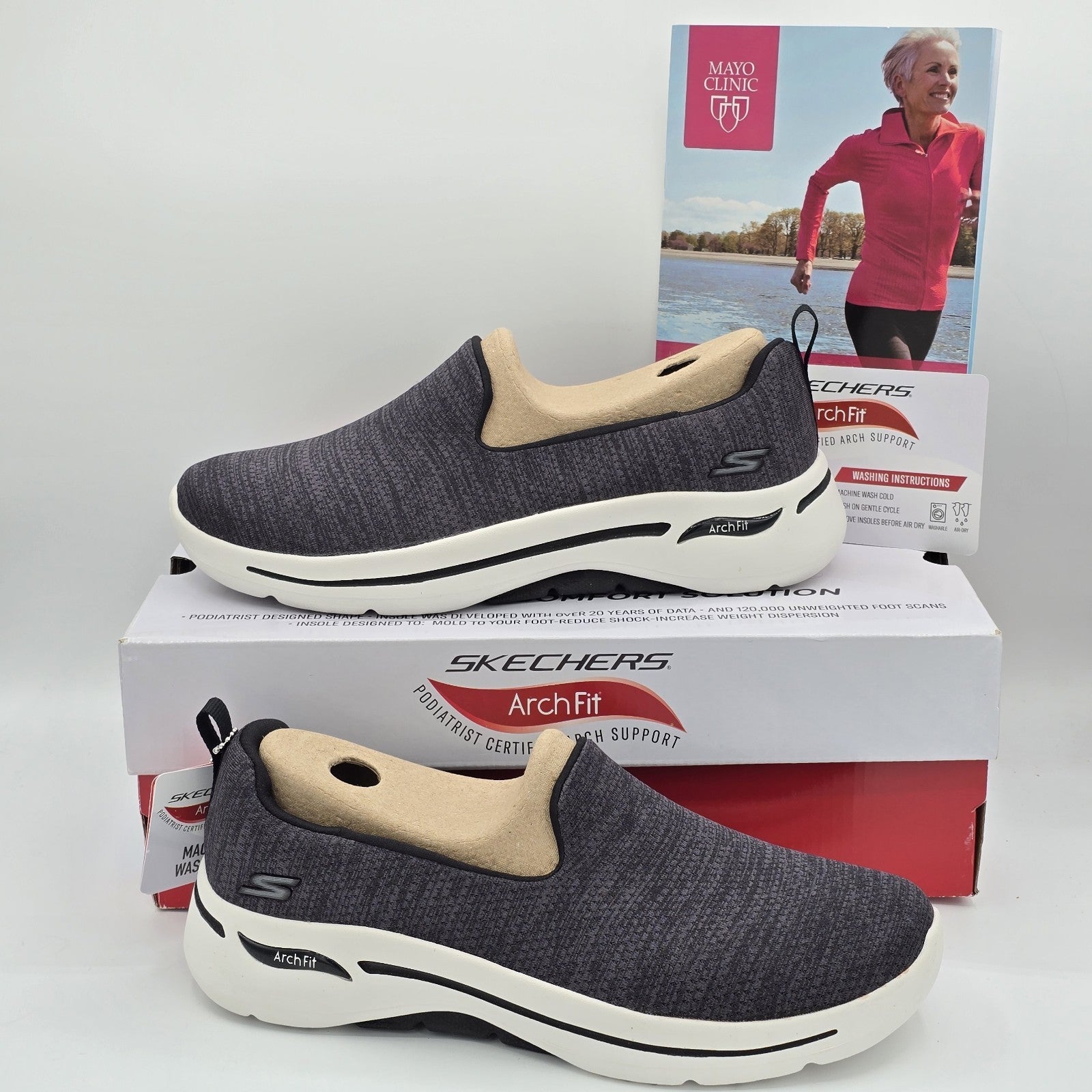Skechers Go Walk Arch Fit Jersey Slip On Walking Shoes BKW 7.5 Wide Women's