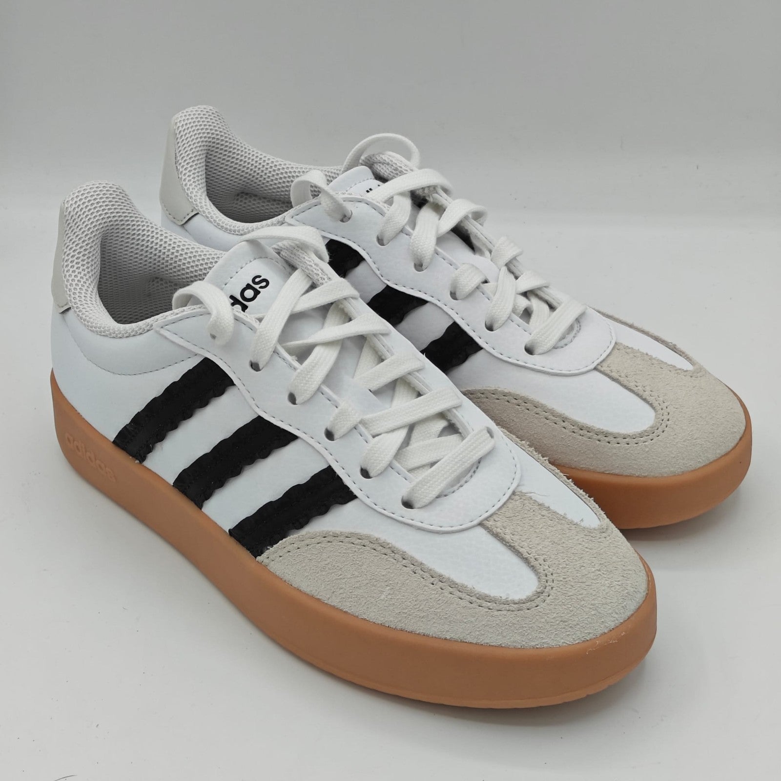 adidas Barreda Sneakers Women's Retro T-Toe Lace-Up White Black Gum Pick Size