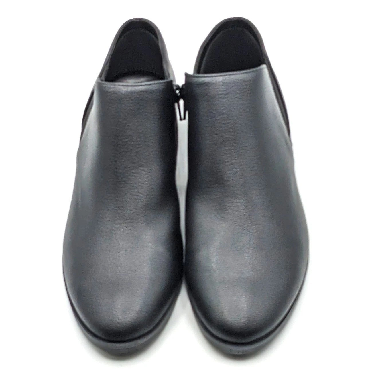 Kensie "Sammy" Faux Pebbled Leather w/ Block Heel & Side Zip Closure (Black) NEW