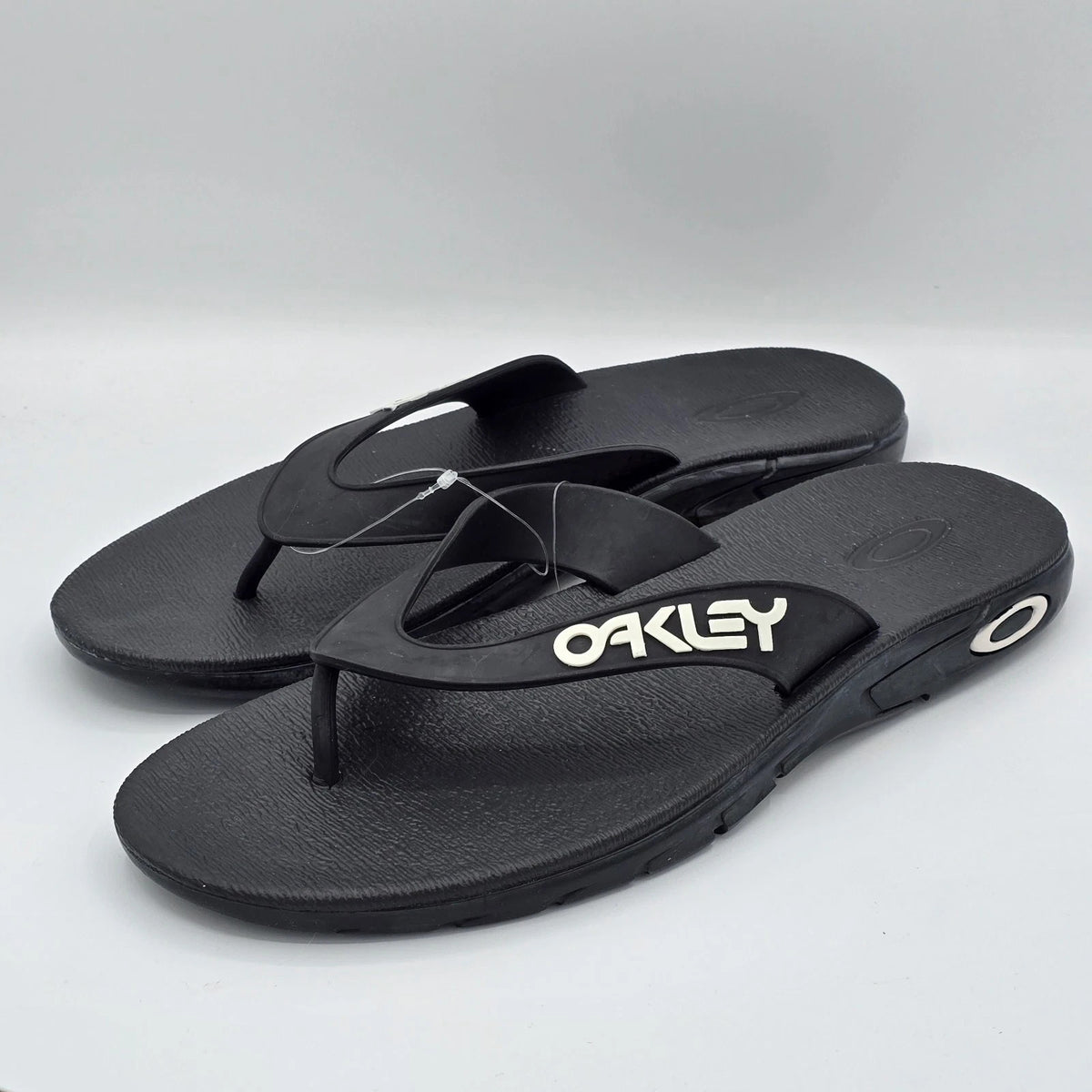 OAKLEY B1B Flip Flop Men's Sandals Gray/Black
