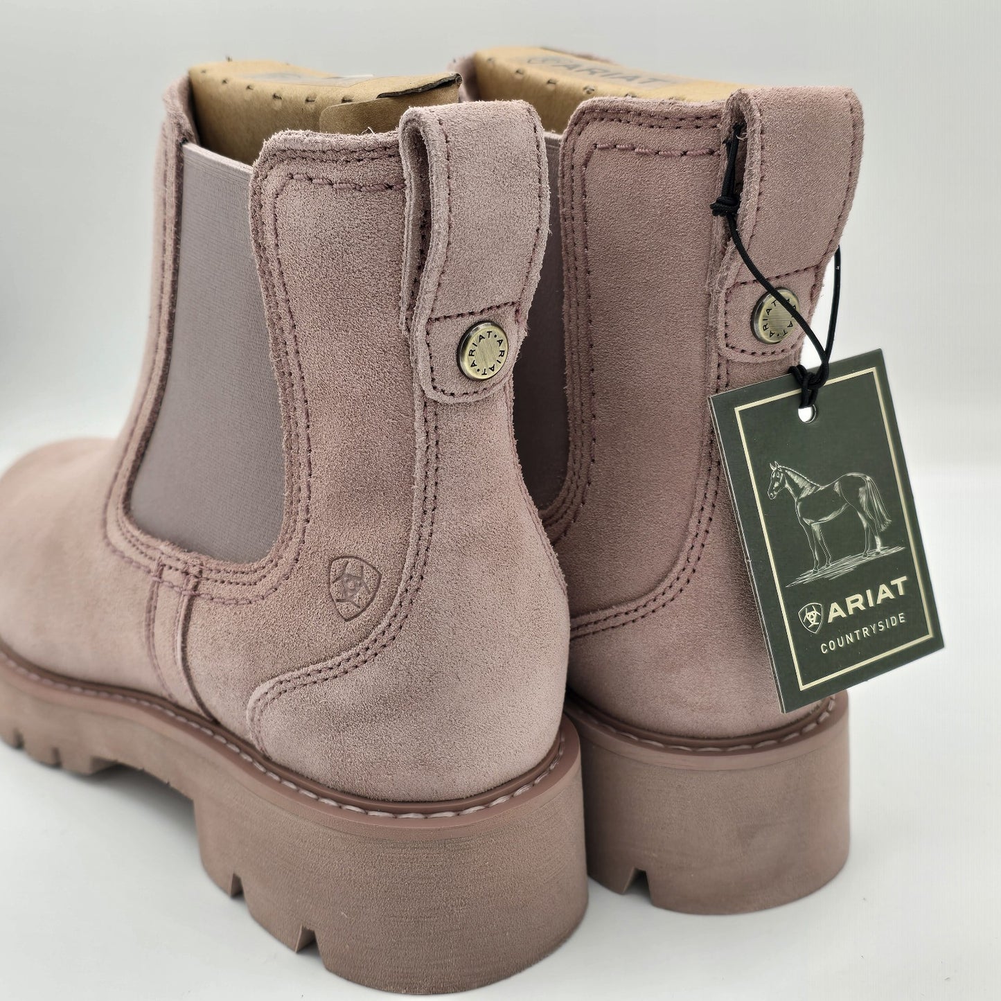 Ariat(R) Wexford Lug Chelsea Boots Dusty Rose Waterproof Women's Pick Size New