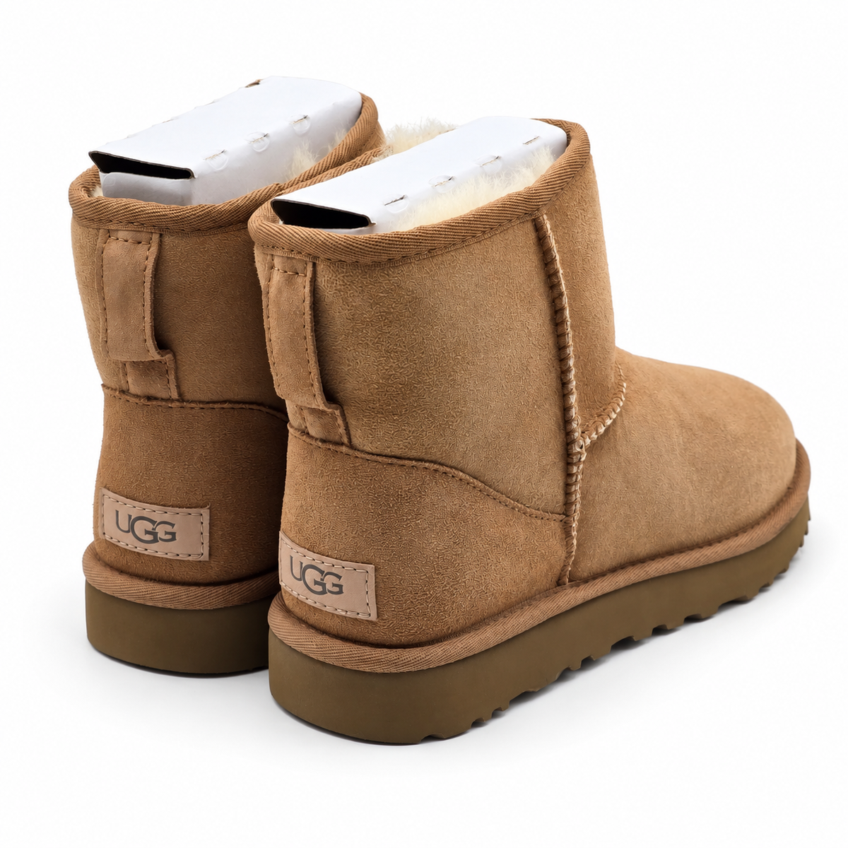 UGG Classic Mini II Womens 9 Chestnut Soft Sheepskin Lined Ankle Boots 1016222