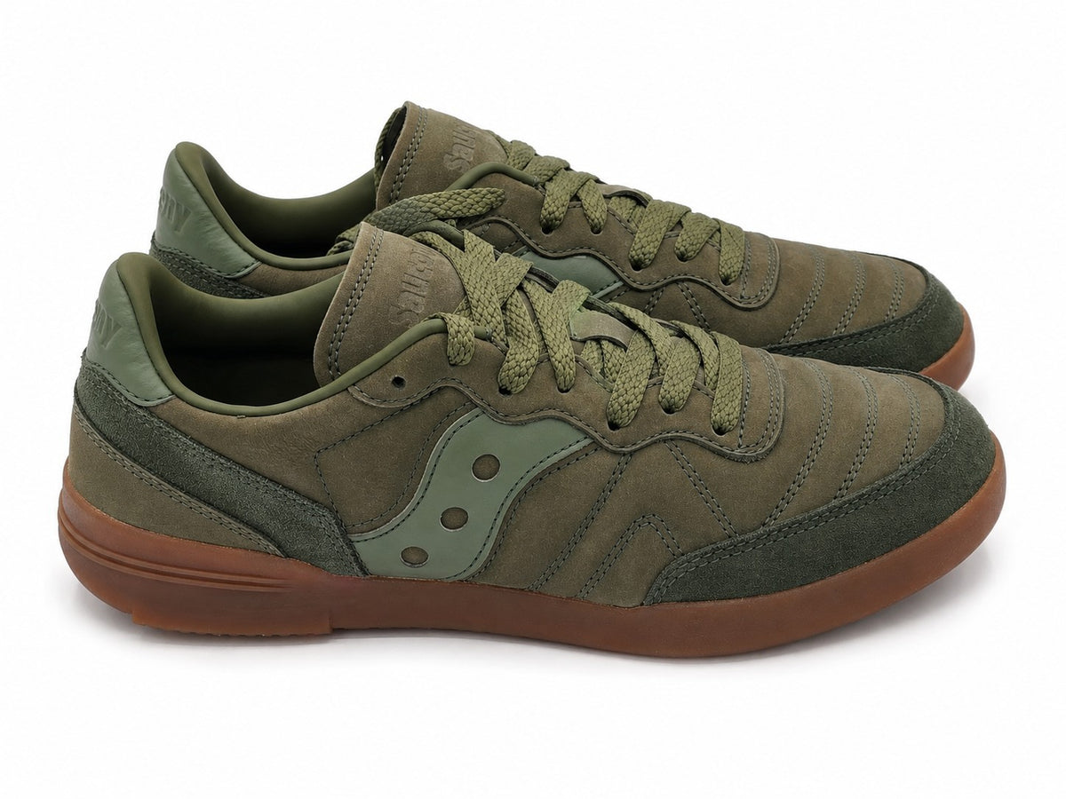 Saucony 586i Nubuck Men's 8 Women's 9.5 Green Gum Sole Retro Casual Sneakers