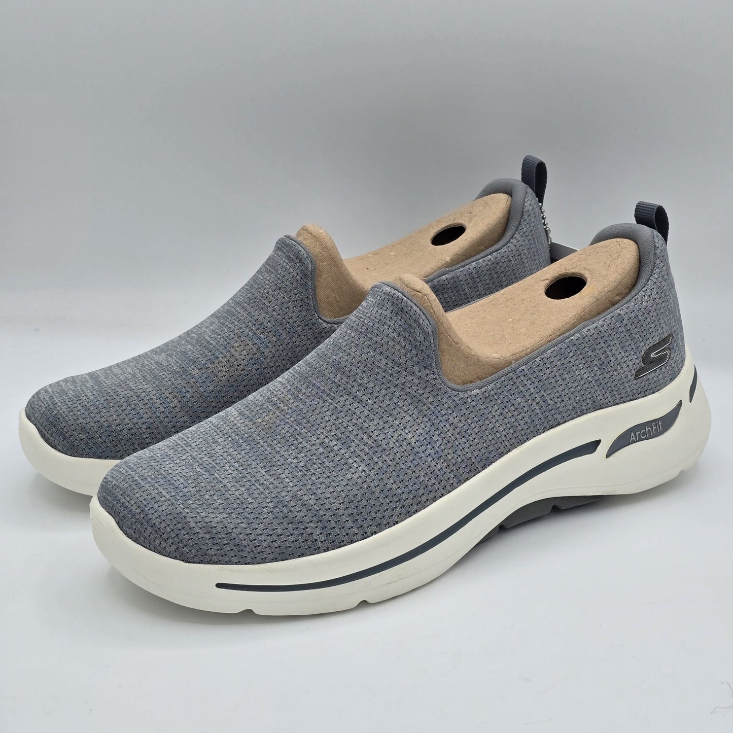 Skechers Go Walk Arch Fit Unlimited Time Gray 124480/GRY Women's Size 9.5