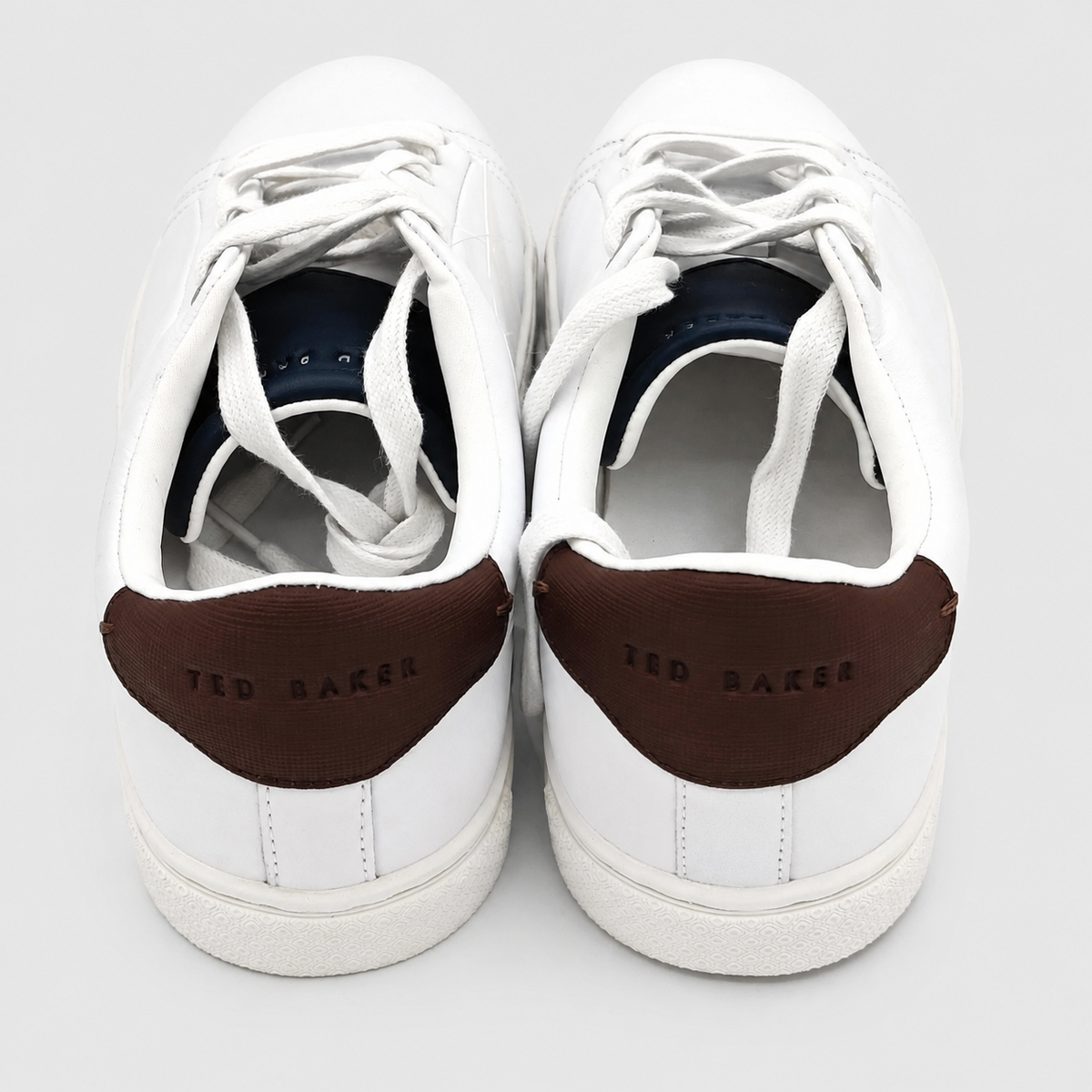 Ted Baker Robberto Men's Leather Low Top Sneakers White Dark Night Lace-Up