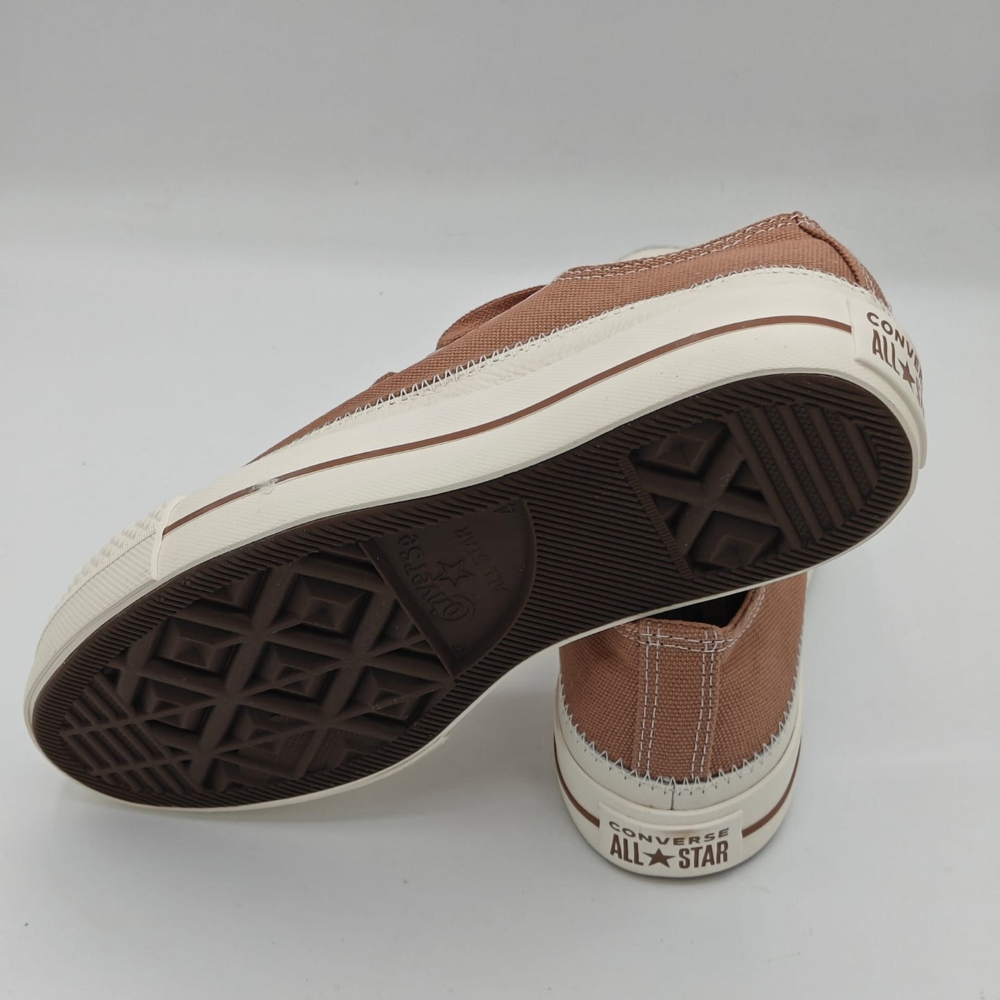 Converse Chuck Taylor All Star Lift Platform OX Clay Pot Egret A05249C Size 6