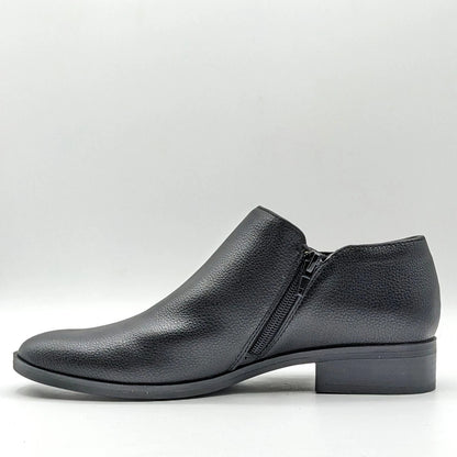 Kensie "Sammy" Faux Pebbled Leather w/ Block Heel & Side Zip Closure (Black) NEW