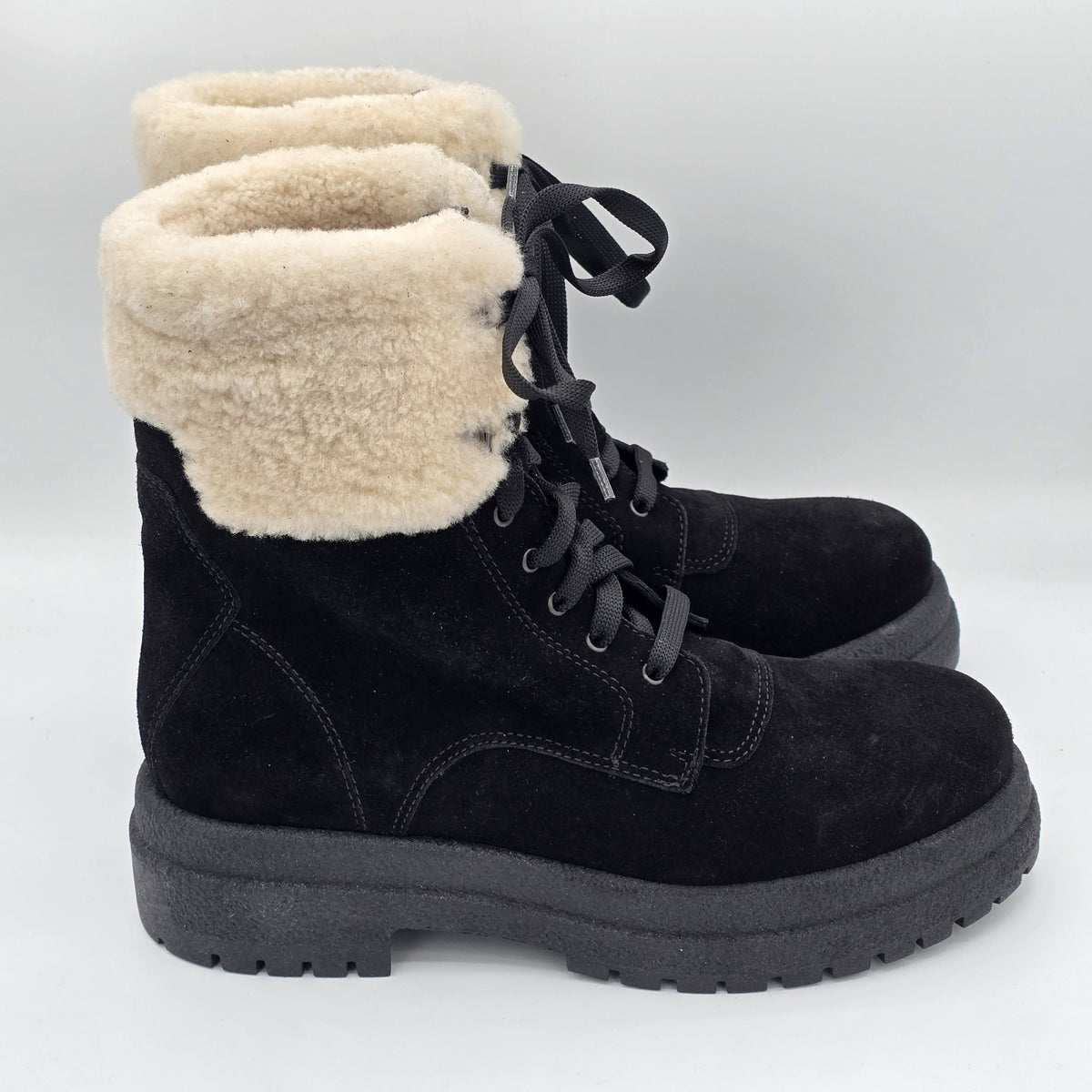 La Canadienne Victor Boots Women's Suede Shearling Black 6089027 Size 9