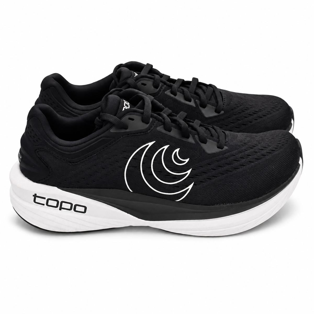 Topo Athletic Phantom 4 Men's Size 9 Black White Cushioned Running Shoes