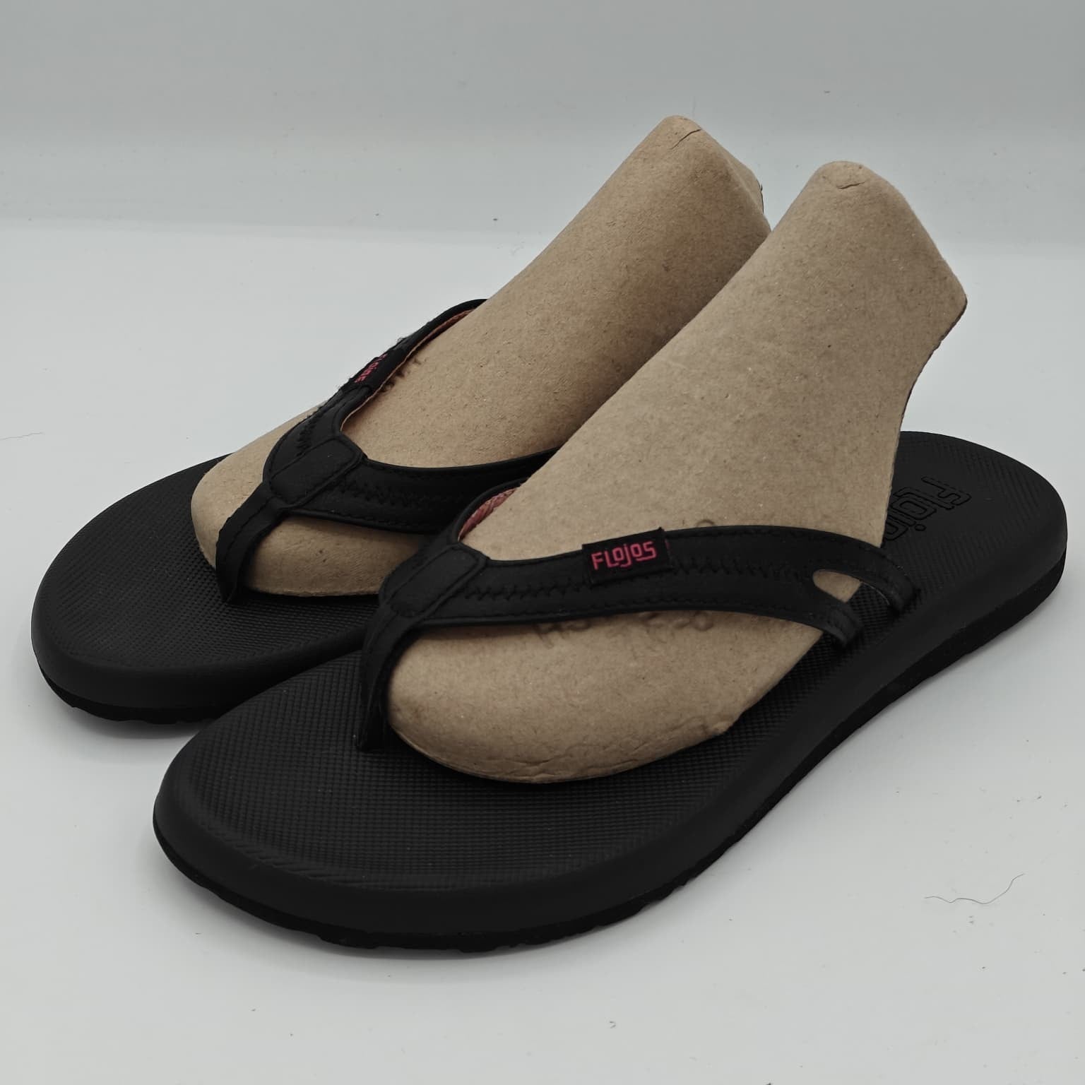 Flojos  Women's Sandals w Memory Foam Flip Flops New Black Pink Size 7