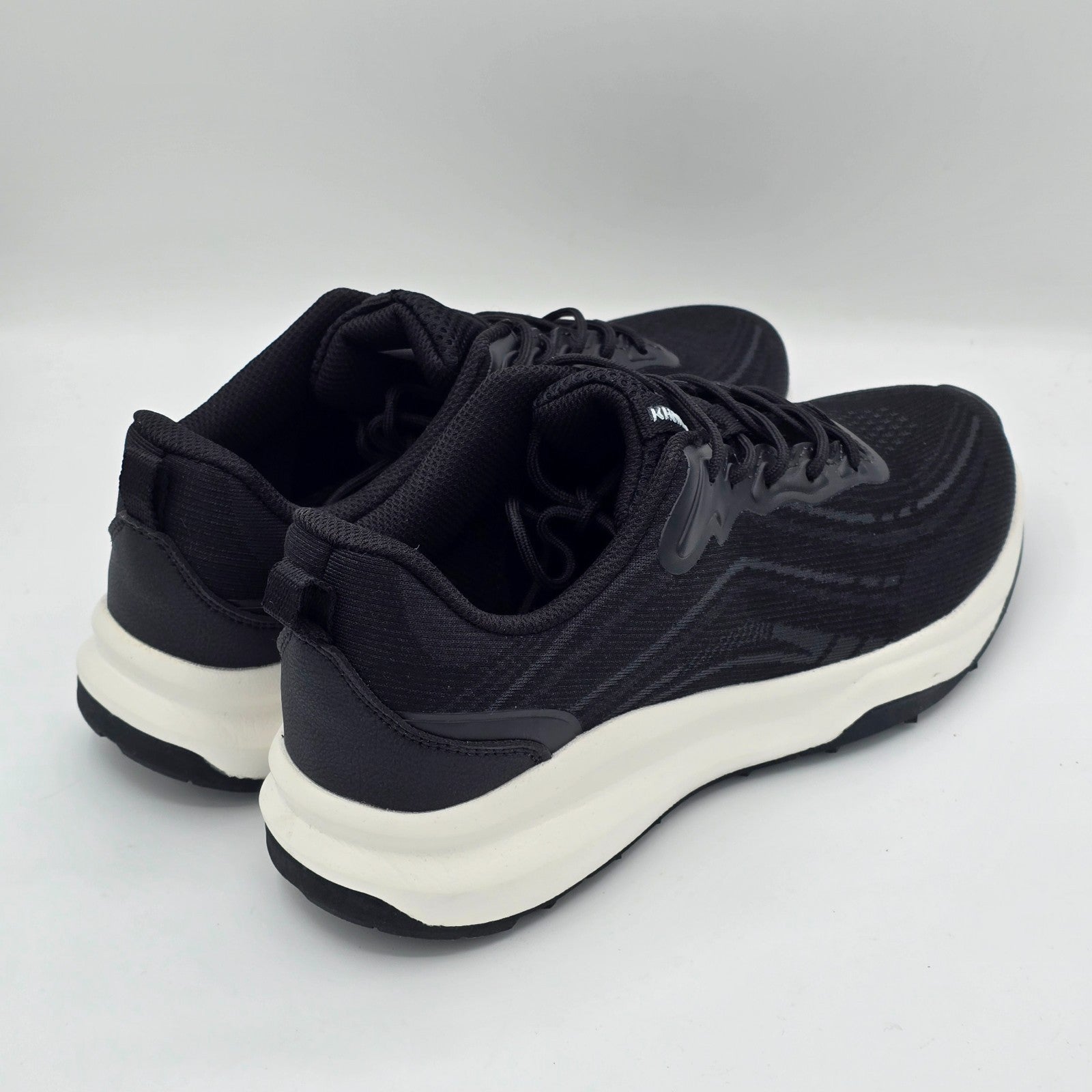 Khombu Patan Sneakers Women's Black Lightweight Athletic Memory Foam Casual Shoe