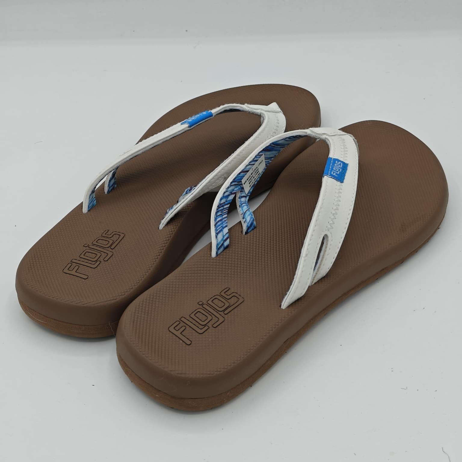 Flojos  Women's Sandals w Memory Foam Flip Flops New White Brown Blue Size 7