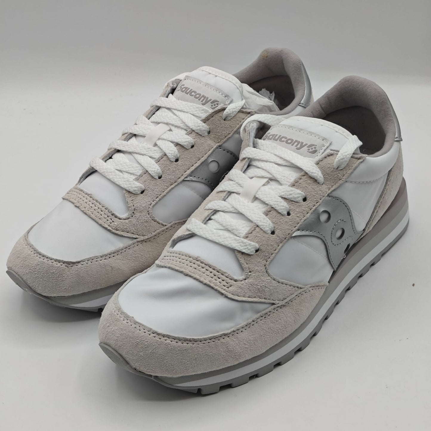 Saucony Jazz Triple S60530-16 White Silver Retro Sneakers Women's Size 9.5