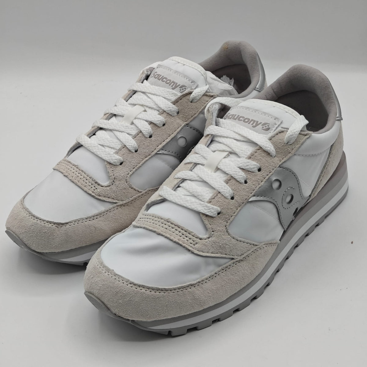 Saucony Jazz Triple S60530-16 White Silver Retro Sneakers Women's Size 9.5