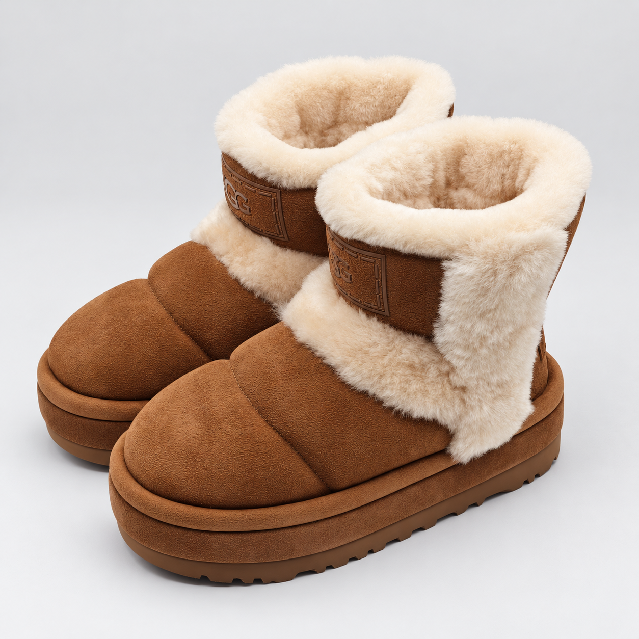 UGG Classic Chillapeak Women's Size 8 Chestnut Suede Shearling Platform Boots