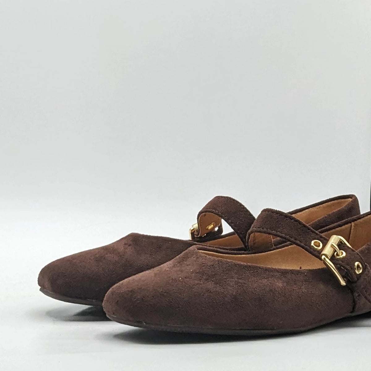 dv by Dolce Vita "Ballet Flat" Faux Suede Brass Buckle Foam Insole (Brown) NEW