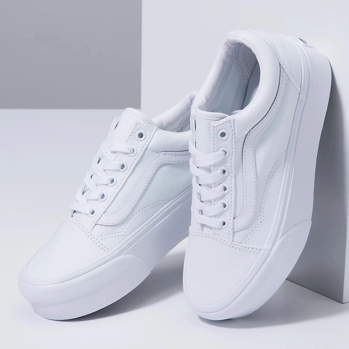 Vans Old Skool Platform Sneakers True White VN0A3B3UW00 Women's 6.5 Men's 5