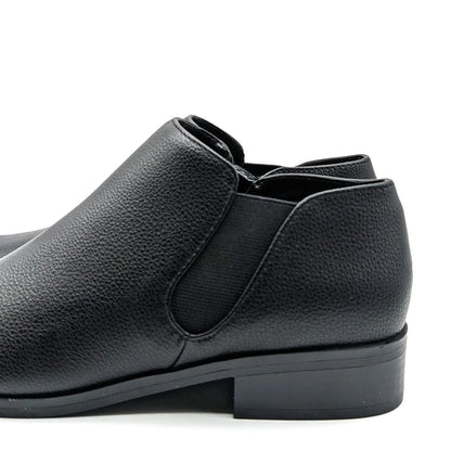 Kensie "Sammy" Faux Pebbled Leather w/ Block Heel & Side Zip Closure (Black) NEW