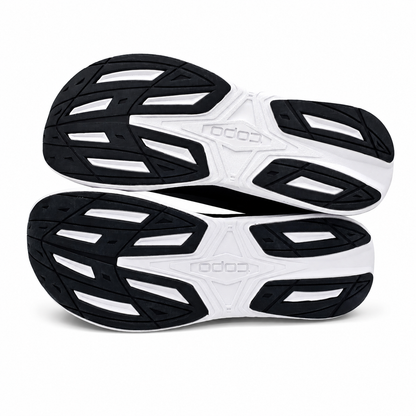 Topo Athletic Phantom 4 Men's Size 9 Black White Cushioned Running Shoes