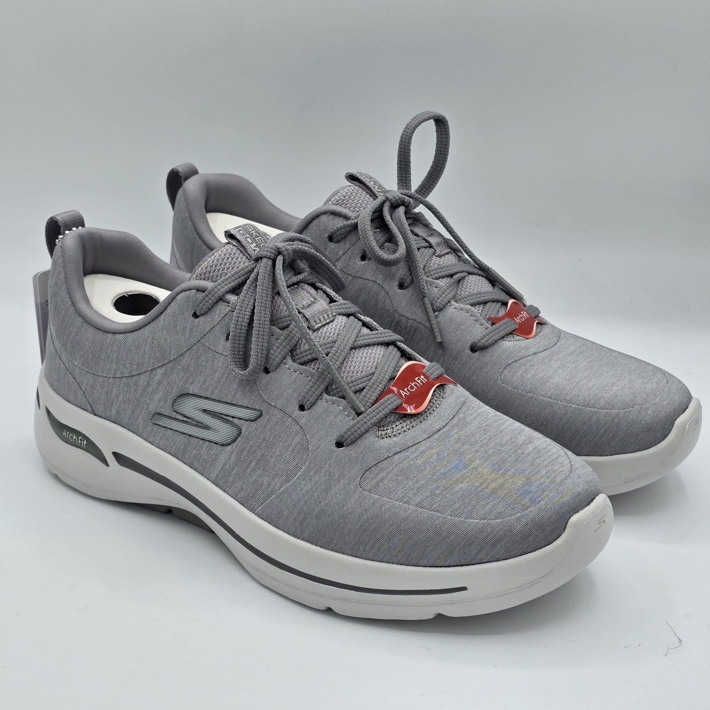 Skechers Go Walk Arch Fit Sneakers Women's Gray Walking Shoes 124485 7.5