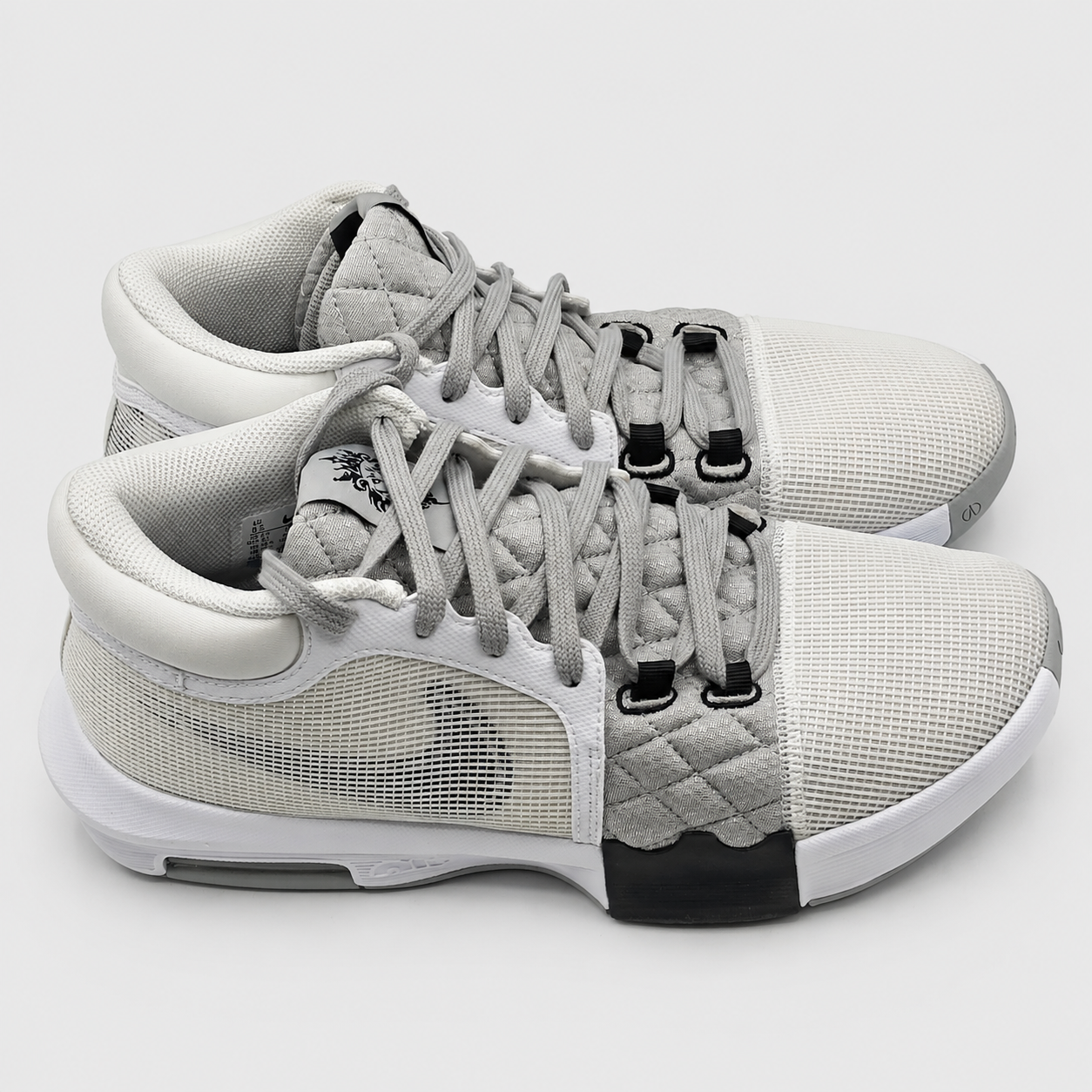 Nike LeBron Witness 8 Basketball Shoes White Light Grey Men's 8.5 Women's 10