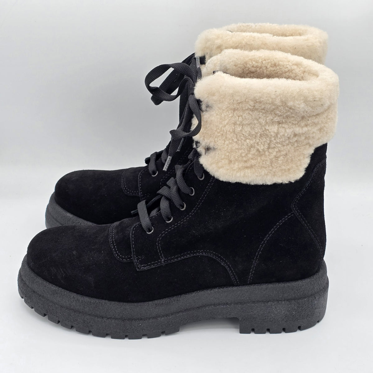 La Canadienne Victor Boots Women's Suede Shearling Black 6089027 Size 9