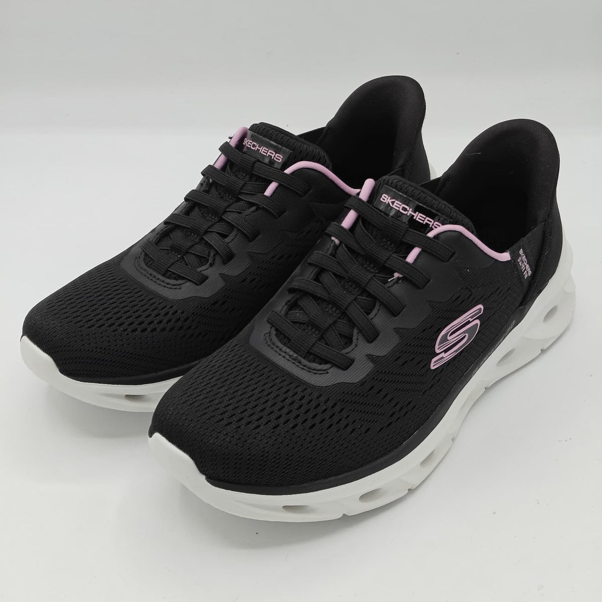 Skechers Hands Free Swift Fit Slip On Women's Memory Foam Casual Shoes (Black)