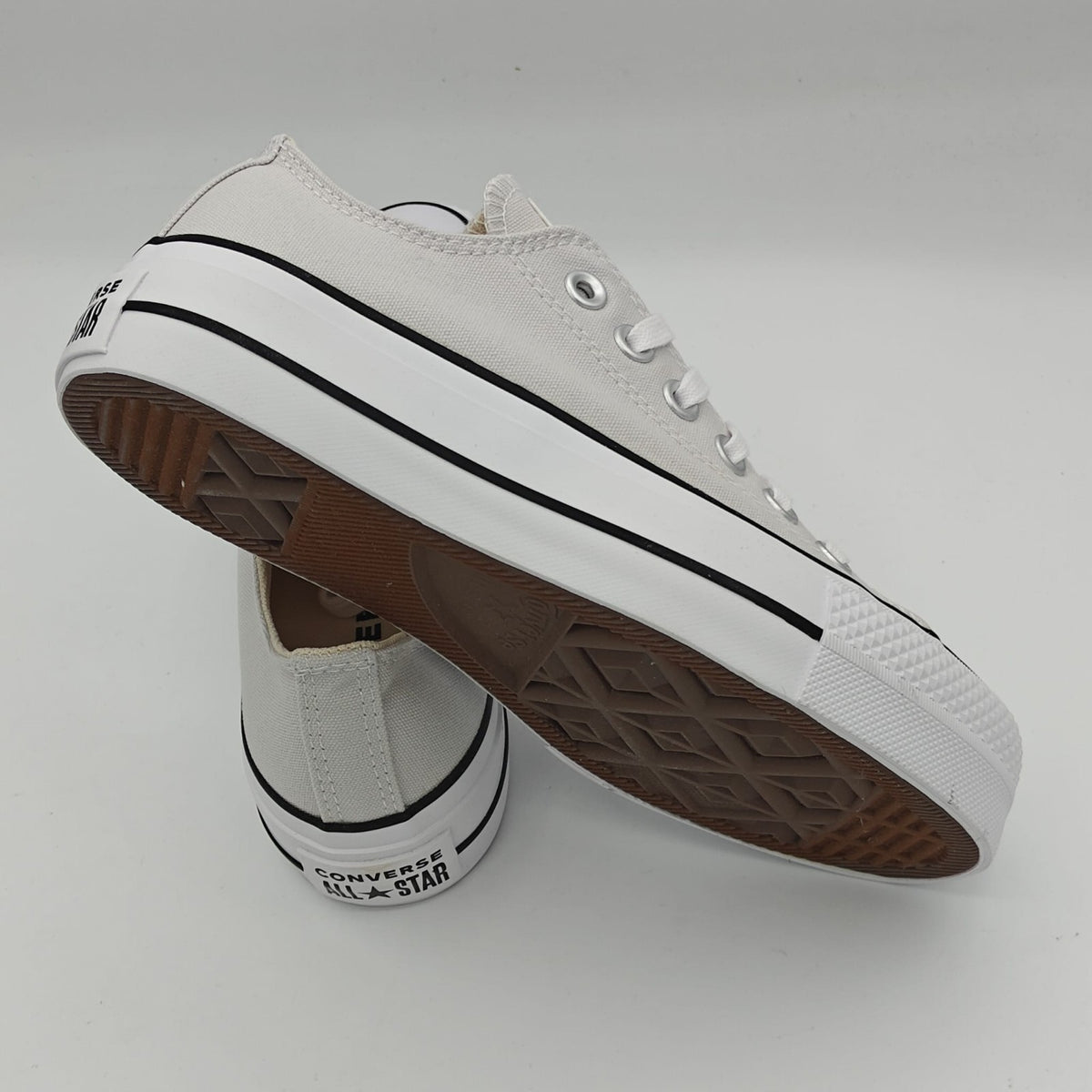 Converse Chuck Taylor All Star Lift Platform Low Top A11538F Women's Size 5