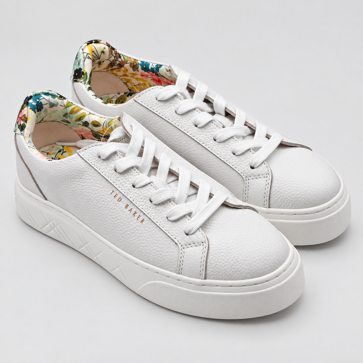 Ted Baker Womens White Leather Floral Platform Sneakers Casual Shoes Pick Size