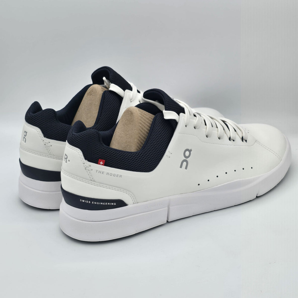 On The Roger Advantage White Midnight Tennis Sneakers 3MD10640148 Men's 12.5